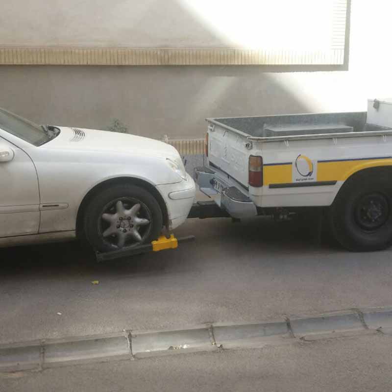 حمل خودرو بنز مهدی کریمی از جاده های ساری 