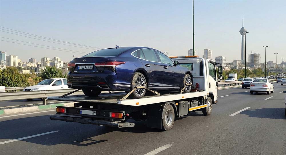 خودرو کفی برای حمل خودرو لوکس